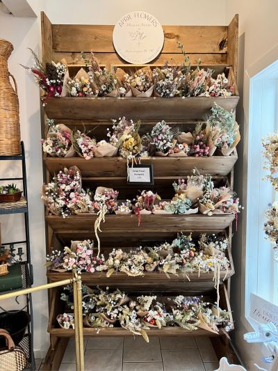 Dried Flowers at Blend in Duncan