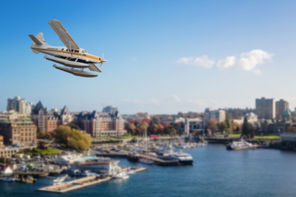 kenmore air flying into victoria inner harbour