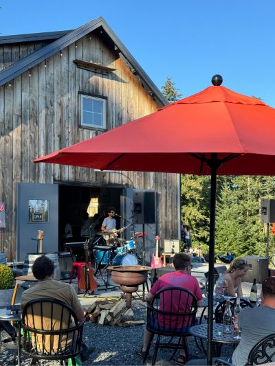 music at Orcas Island Winery